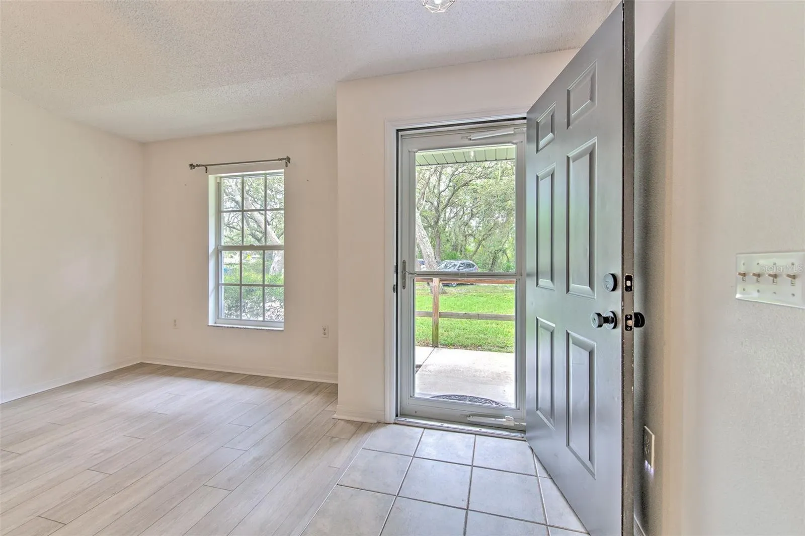 11418 BALM RIVERVIEW RD