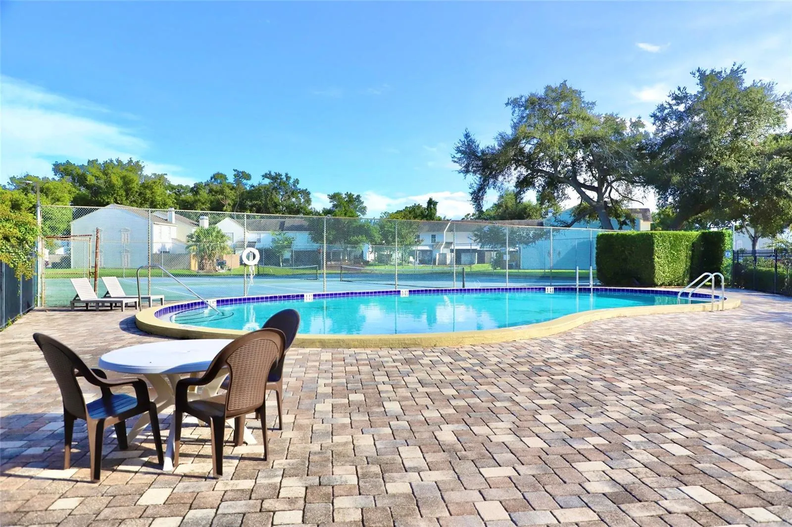 1848 MILL RUN CIR