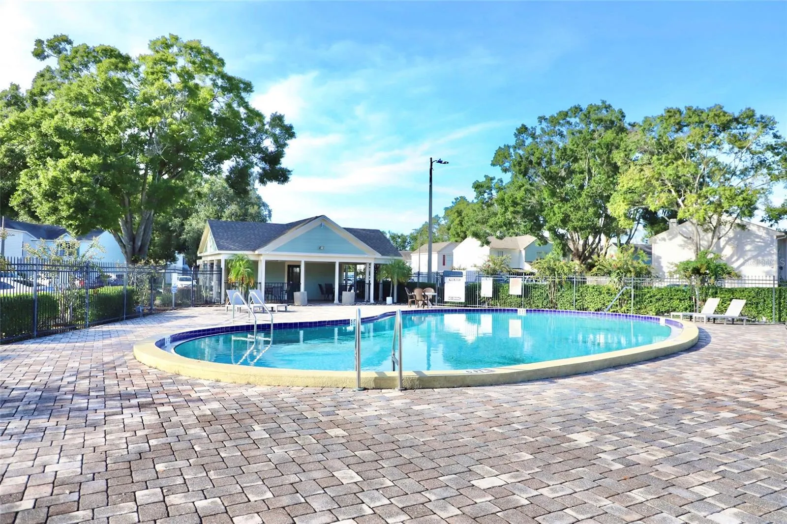1848 MILL RUN CIR