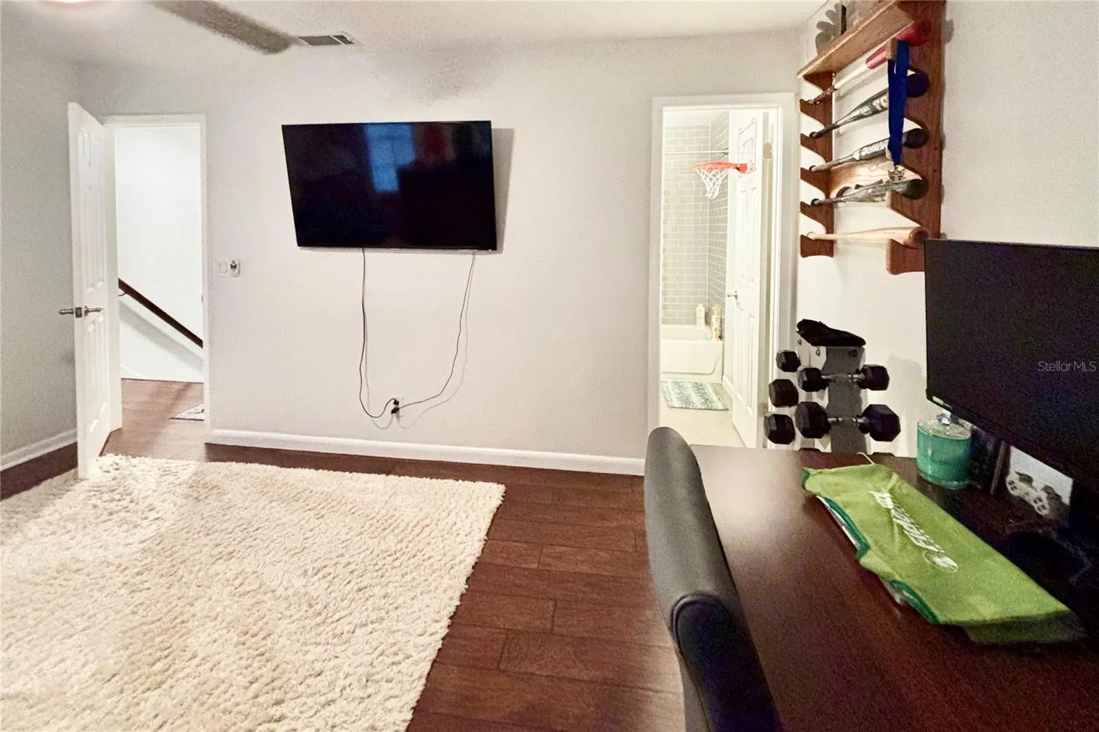 1848 MILL RUN CIR