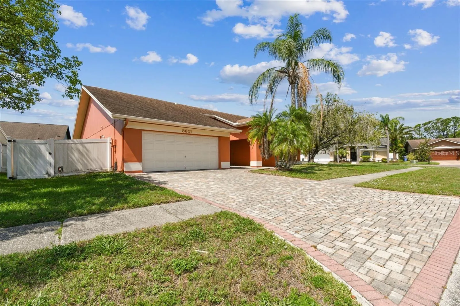 8601 CHADWICK DR