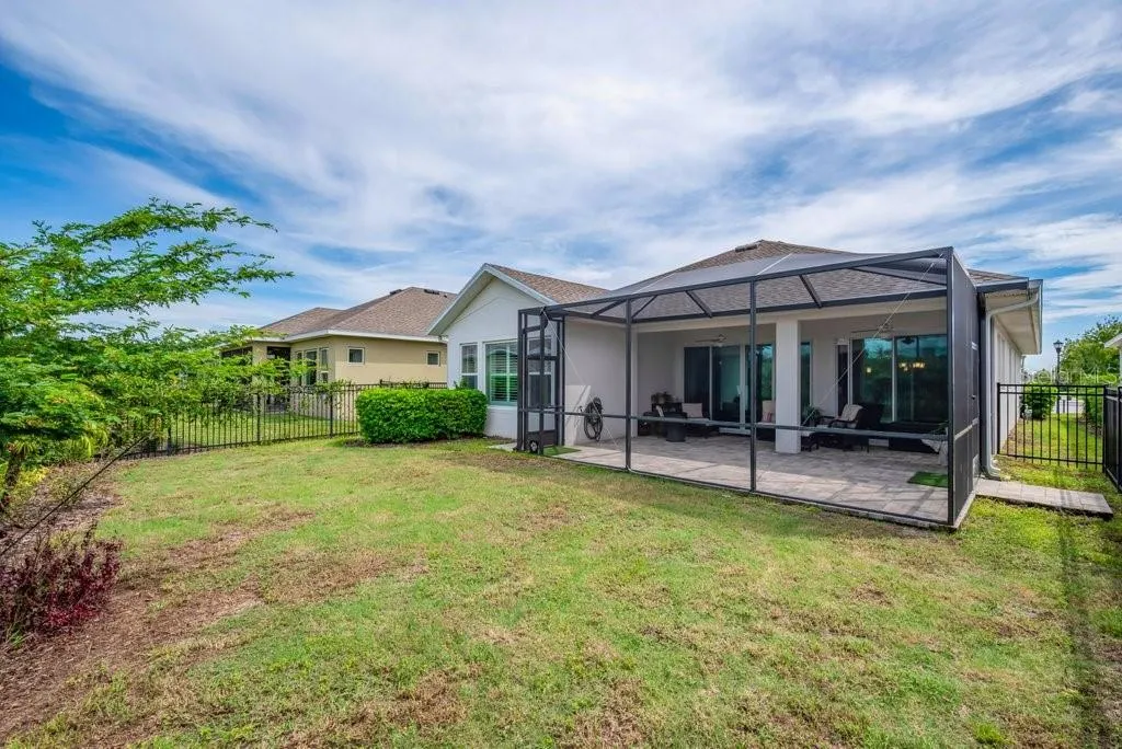 6005 BURROWING OWL PL