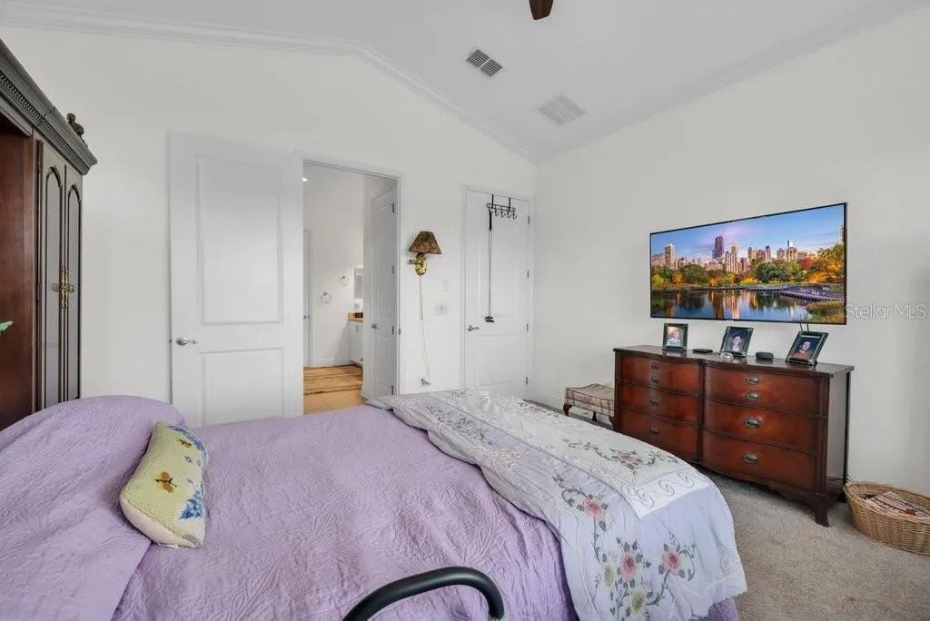 6005 BURROWING OWL PL