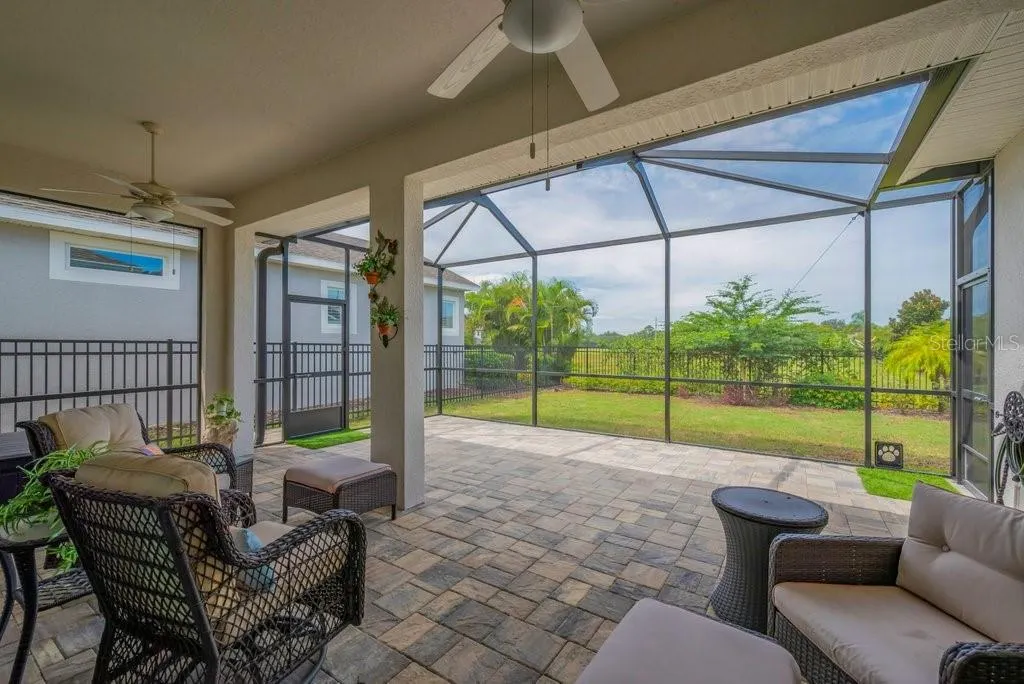 6005 BURROWING OWL PL