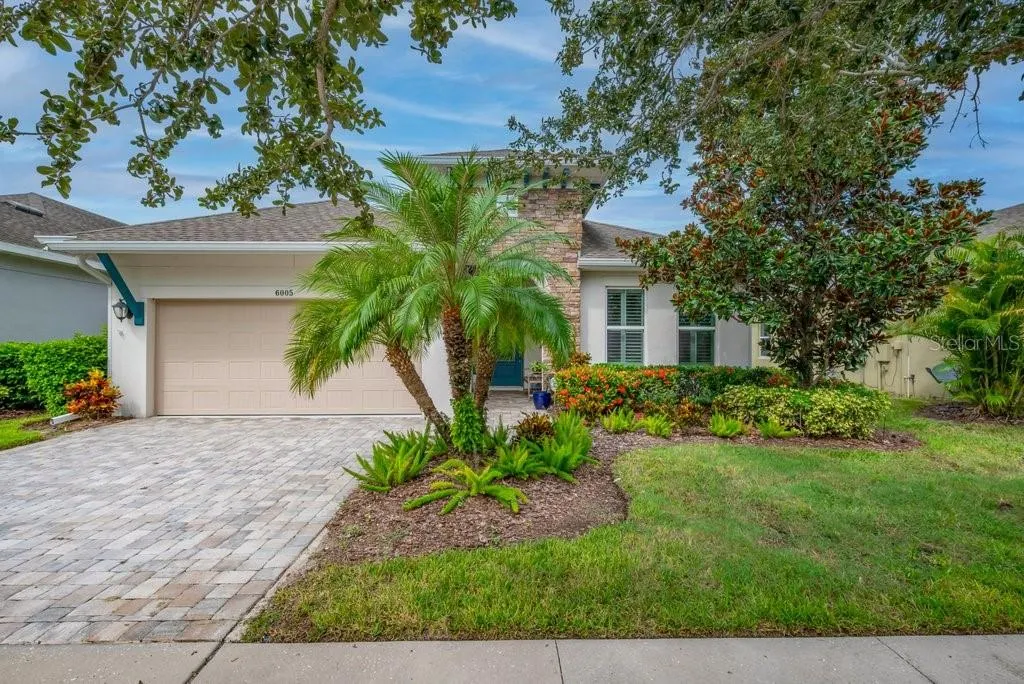 6005 BURROWING OWL PL