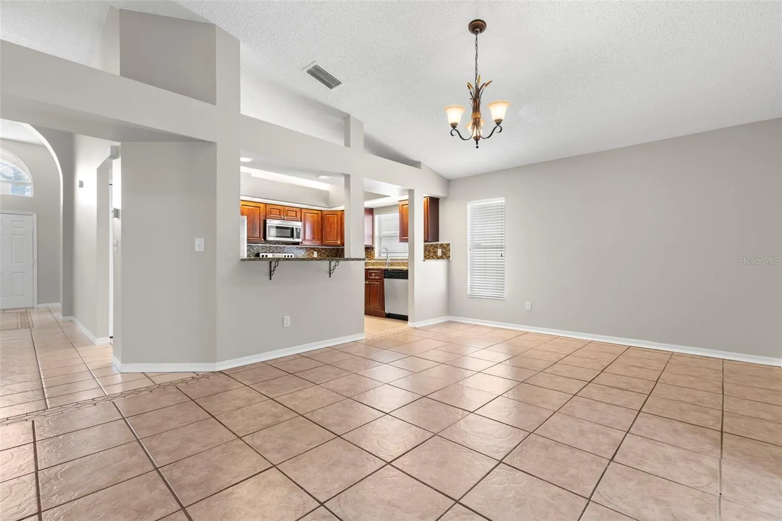 17504 WOODTHRUSH PL