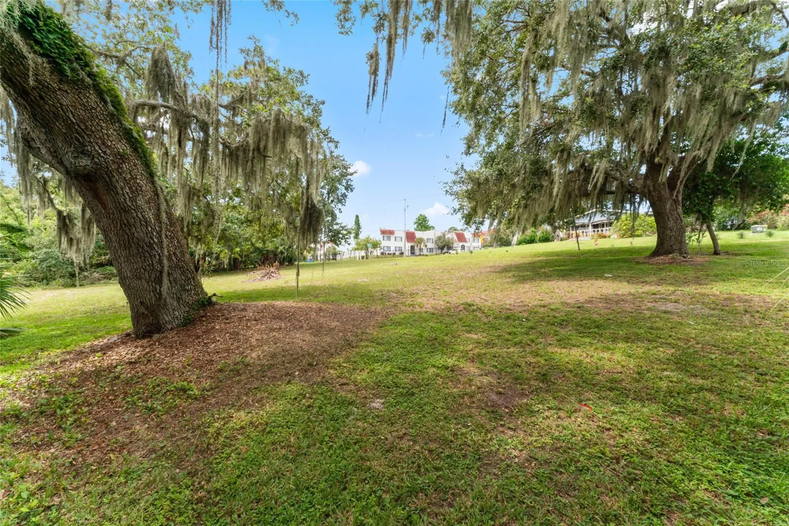 0 RIVERHILLS DR