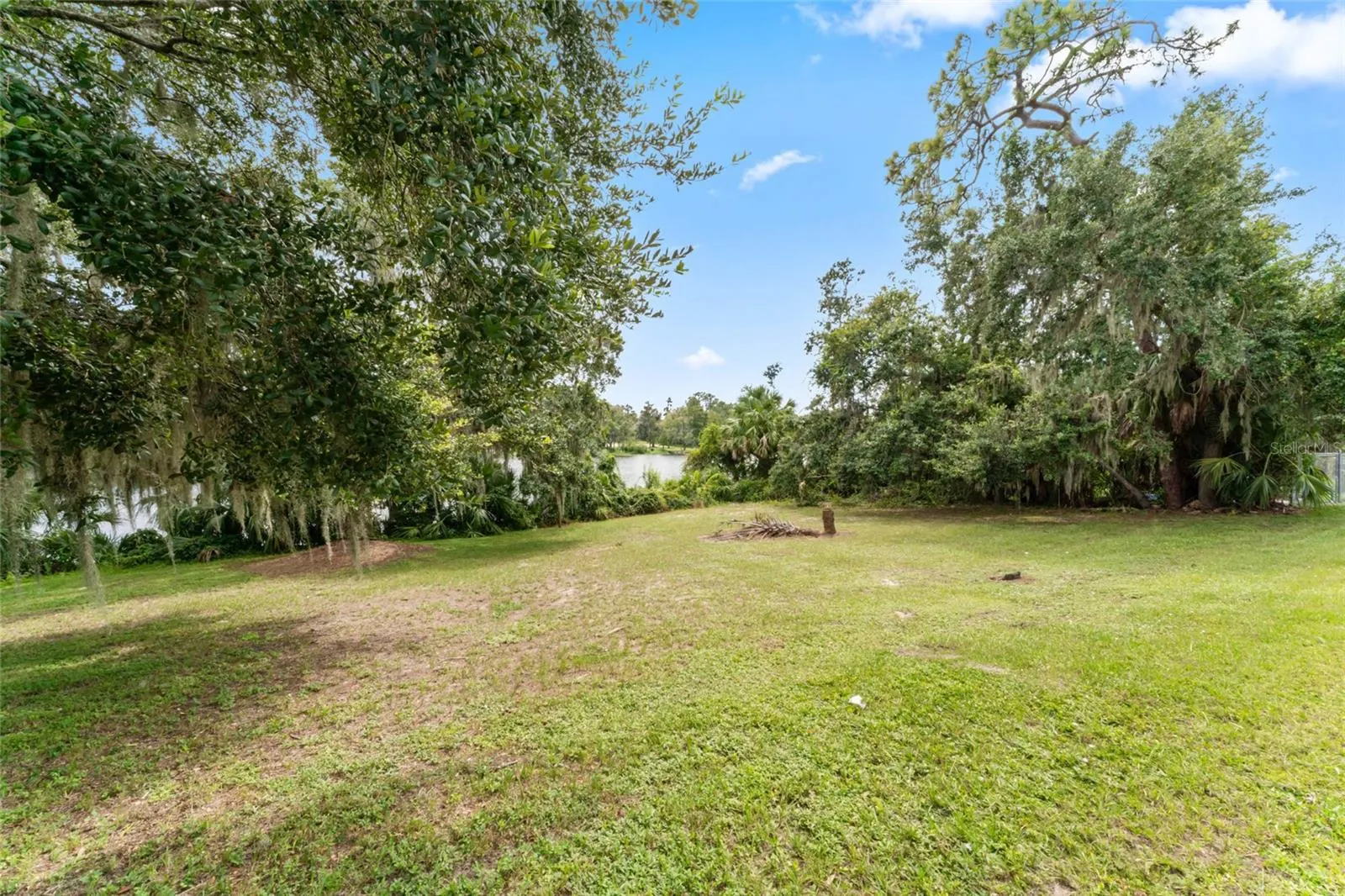 0 RIVERHILLS DR