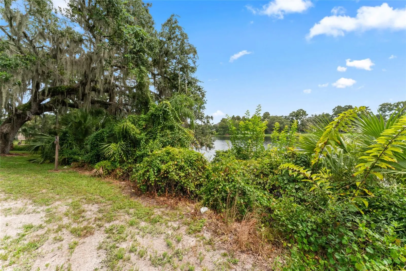 0 RIVERHILLS DR