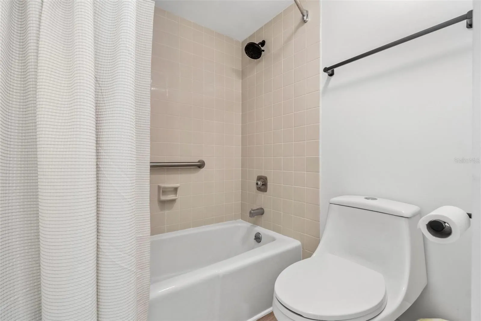 5950 PELICAN BAY PLZ S #2D, #2D