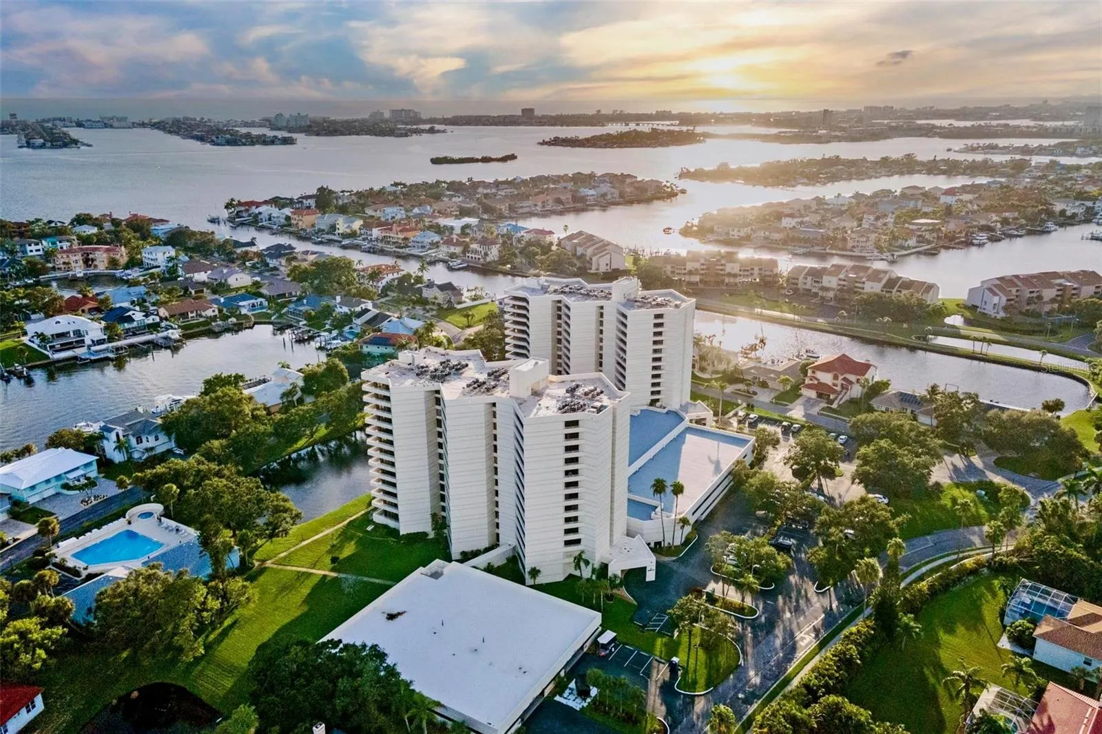 5950 PELICAN BAY PLZ S #2D, #2D