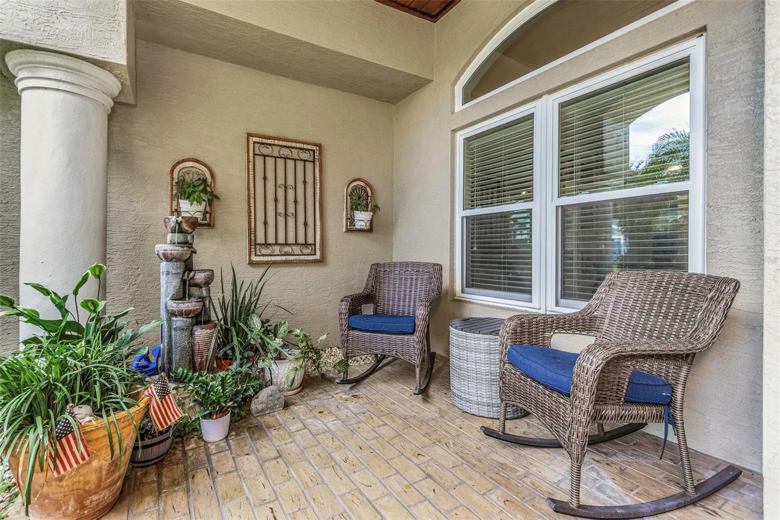 1402 WYNDHAM LAKES DR