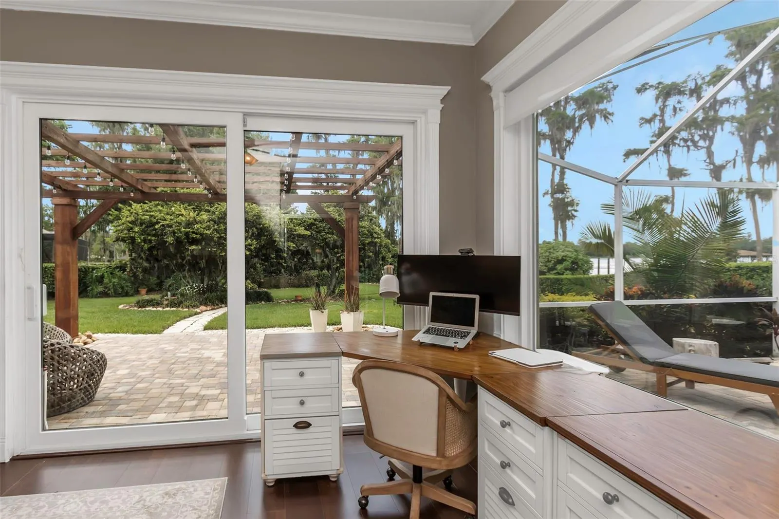 1402 WYNDHAM LAKES DR