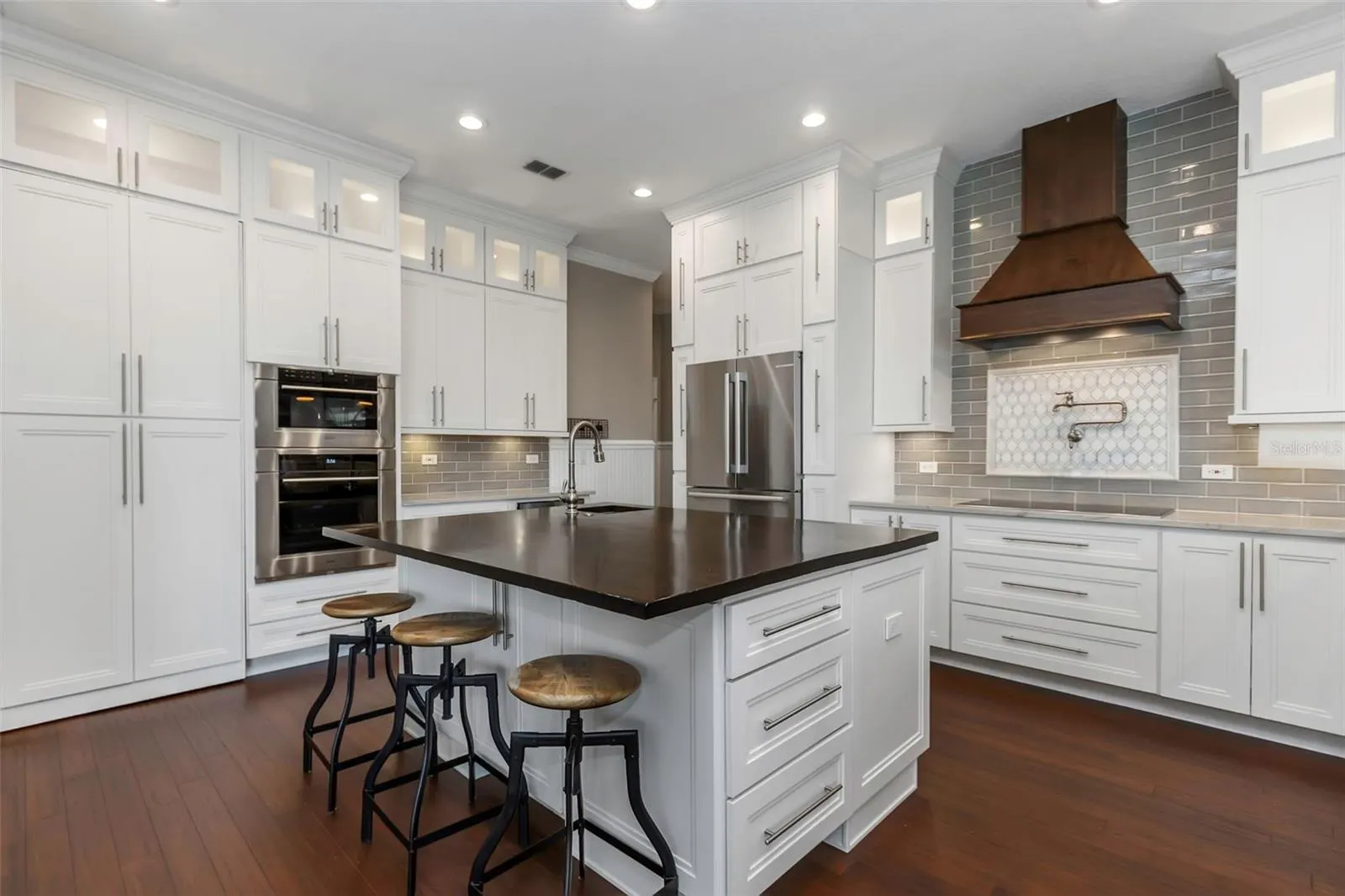 1402 WYNDHAM LAKES DR