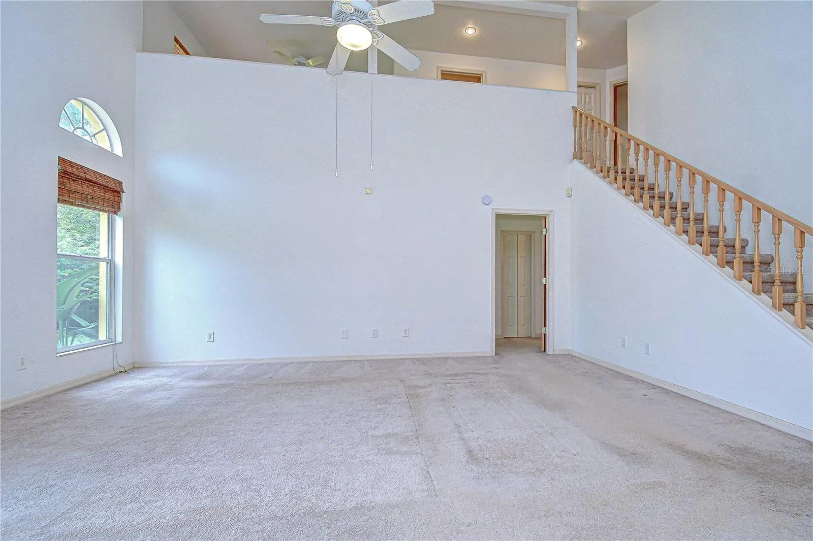 1308 W CARISSA CT