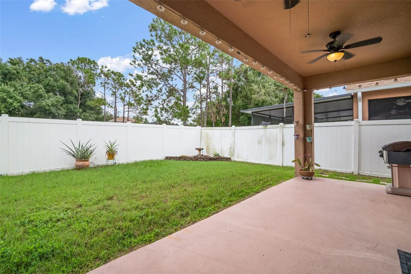 8313 MOCCASIN TRAIL DR
