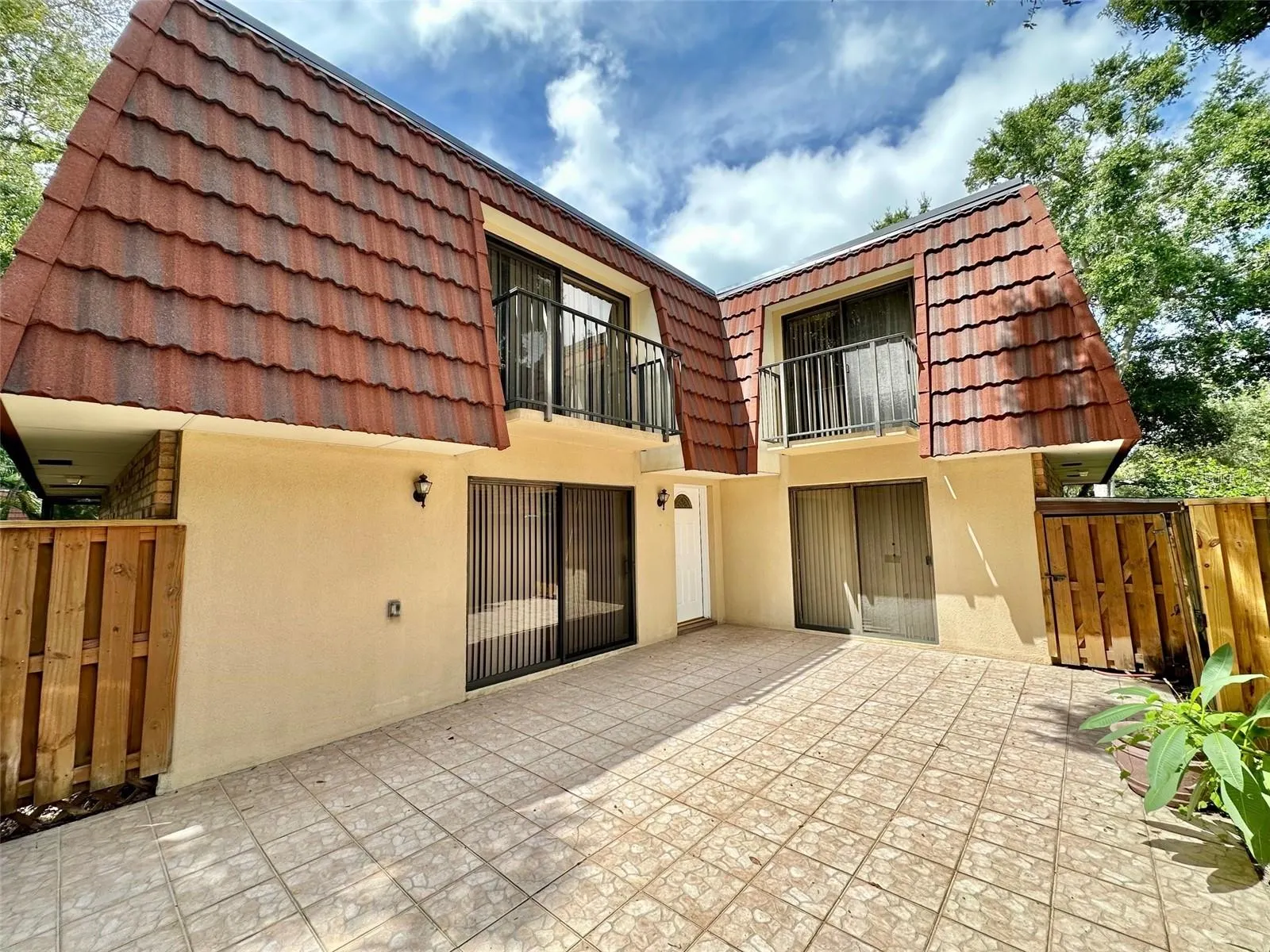 2769 5TH CT