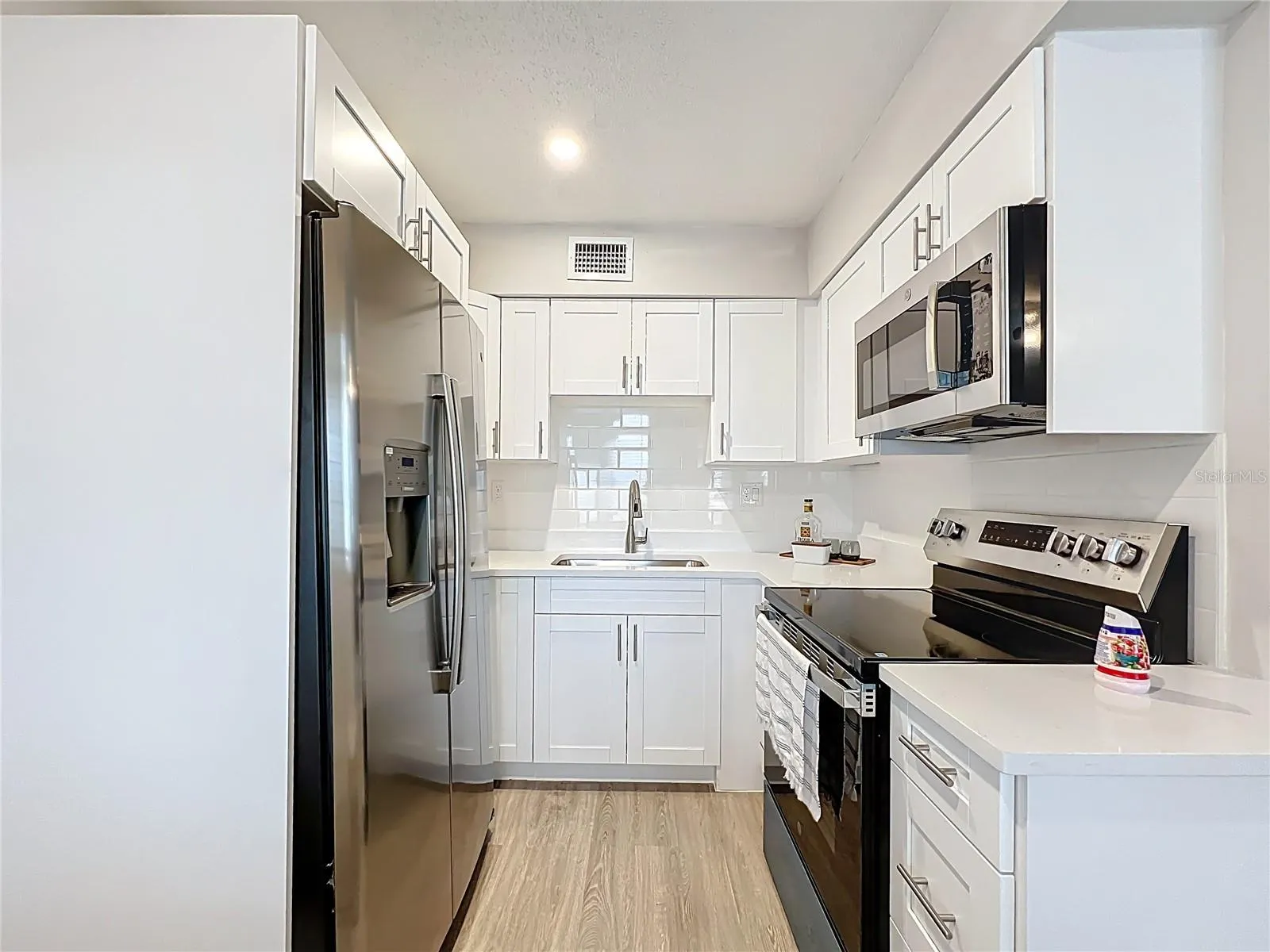 250 ROSERY RD NW #202, #202