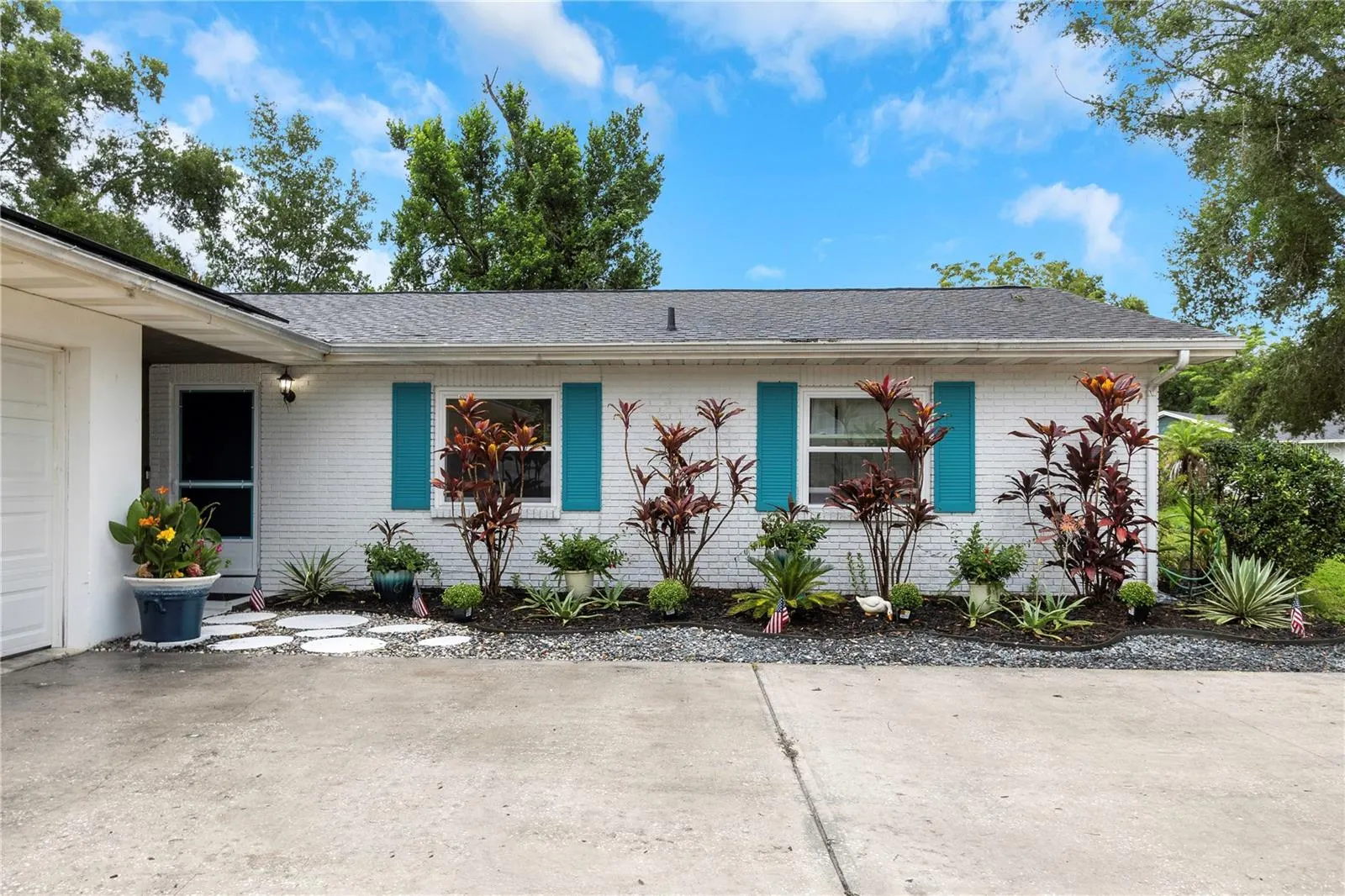 310 TERRACE DR