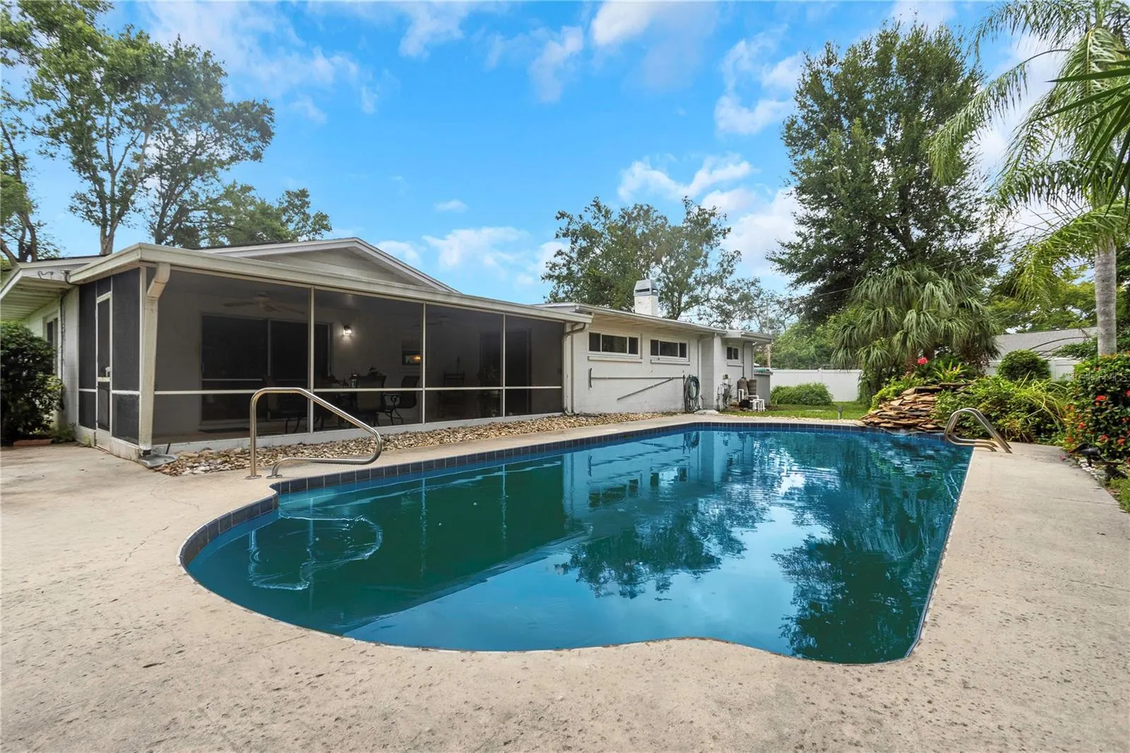 310 TERRACE DR