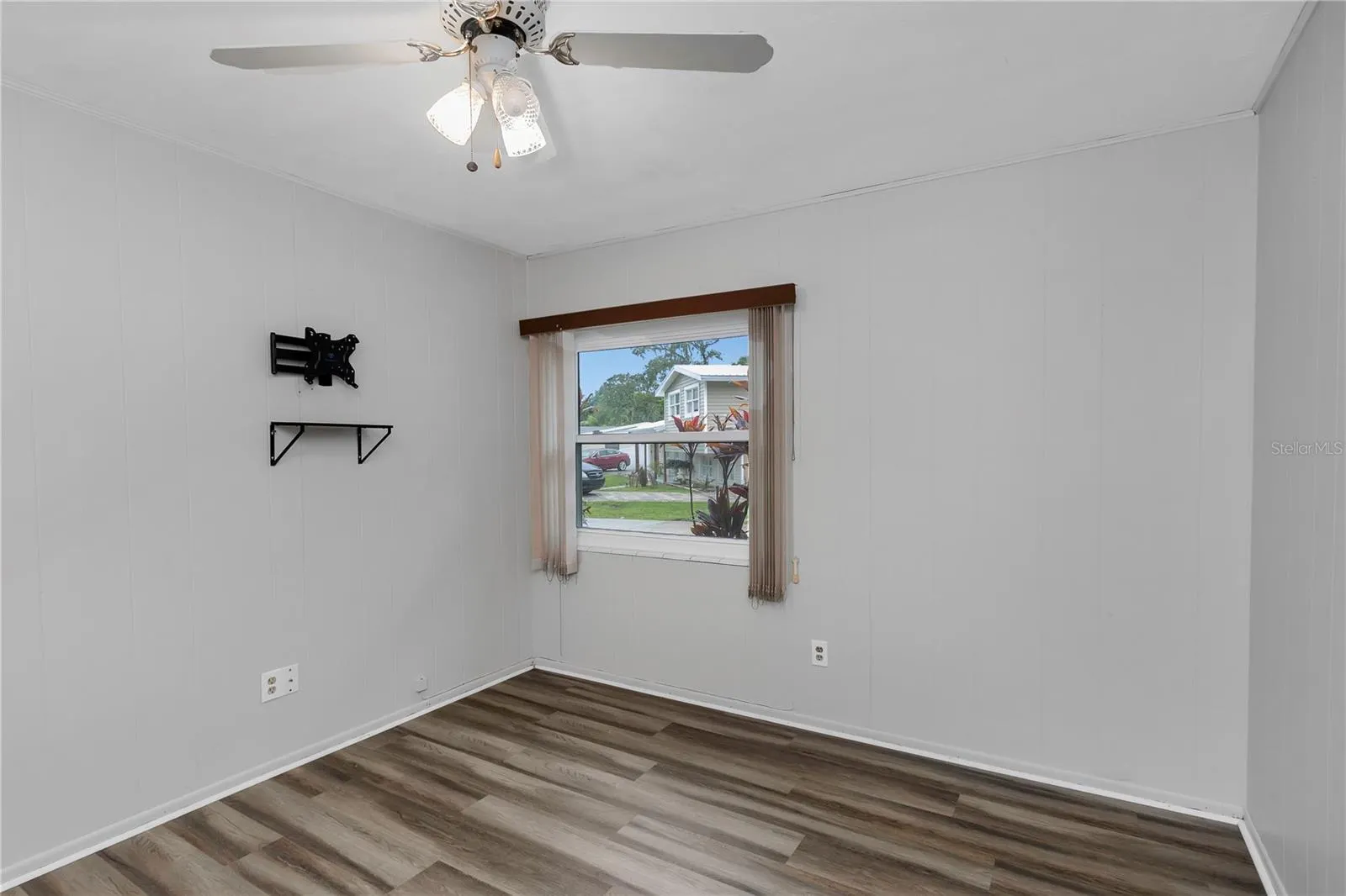 310 TERRACE DR