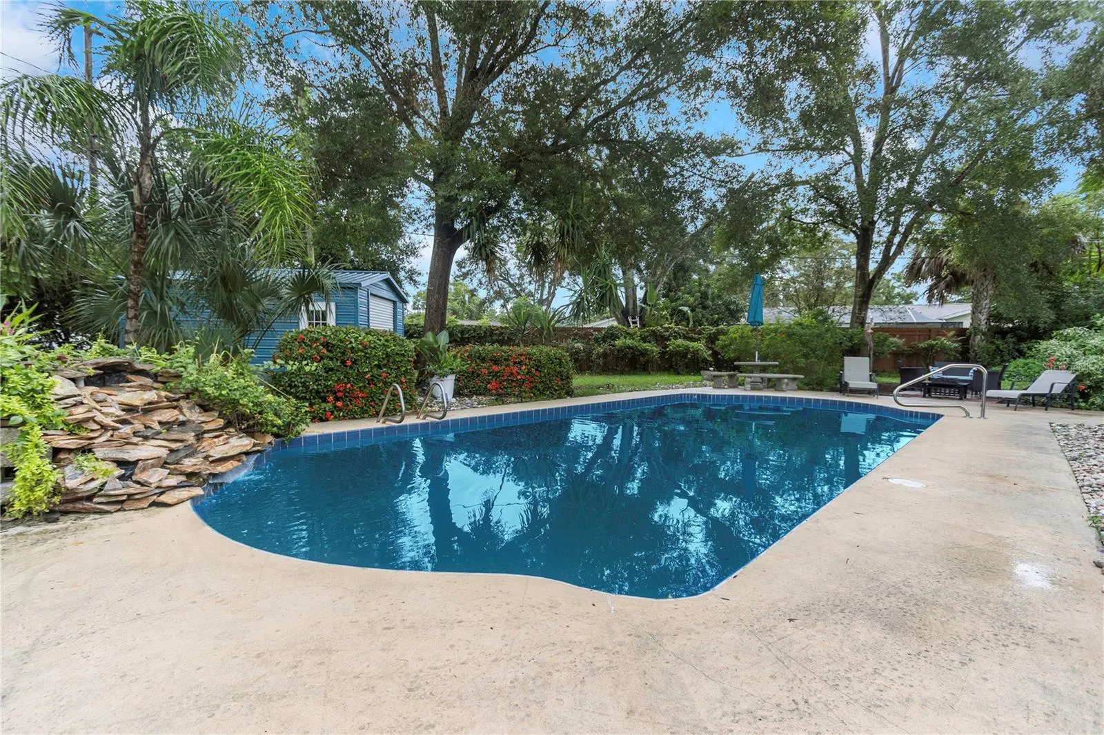 310 TERRACE DR