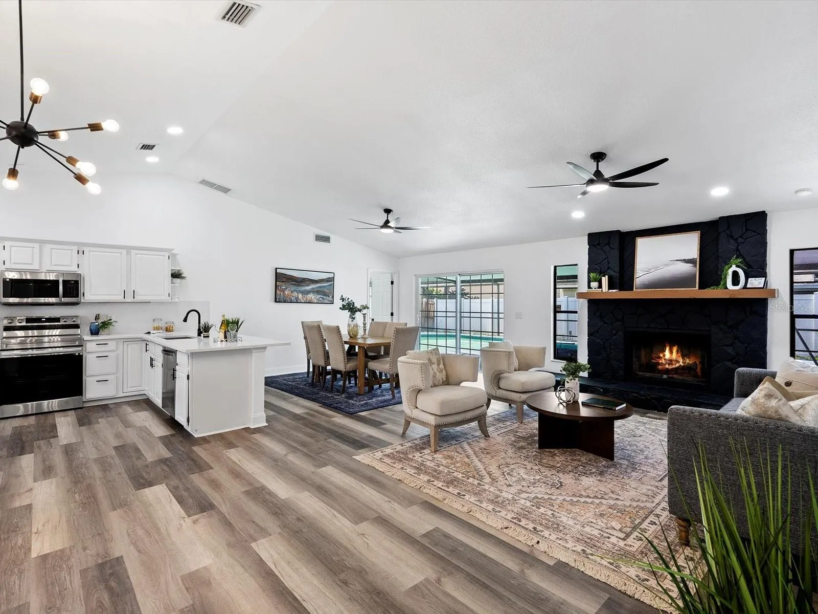 4715 KEMBLE CT