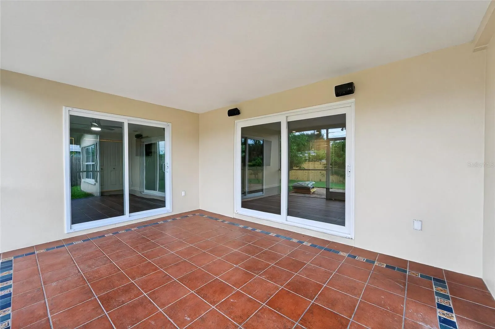 1472 BYRAM DR