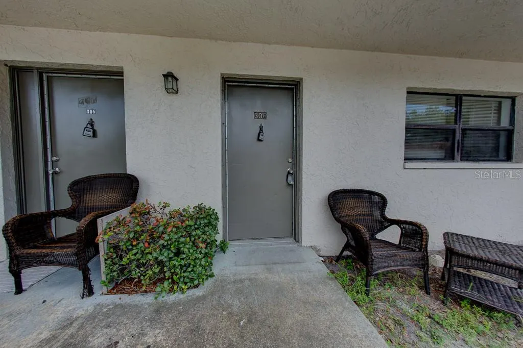 2142 BRADFORD ST #306, #306