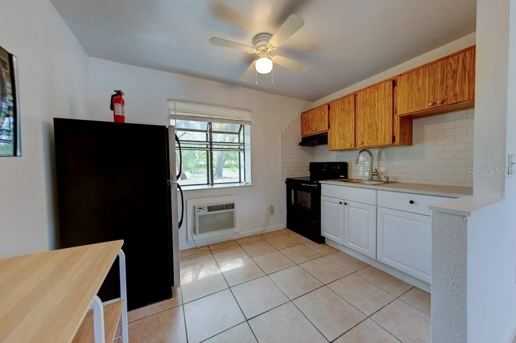 2142 BRADFORD ST #306, #306