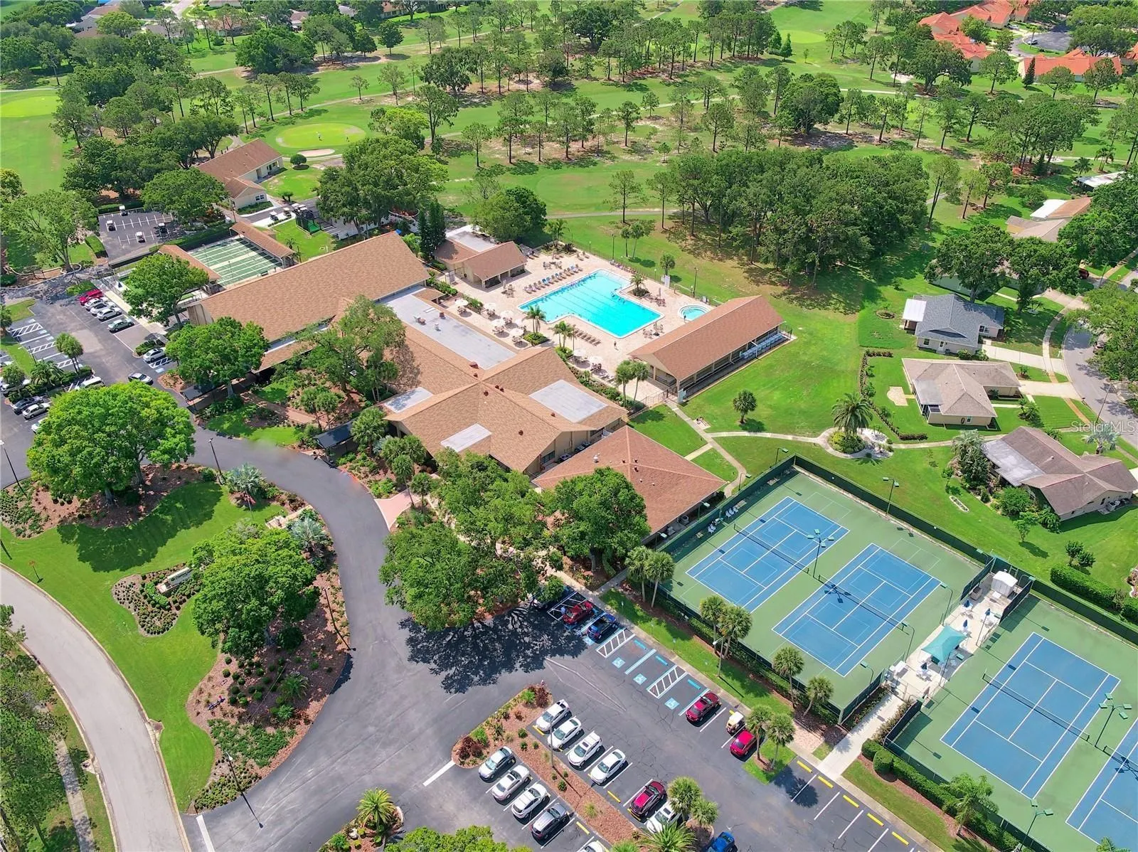 3520 BIRKDALE LN