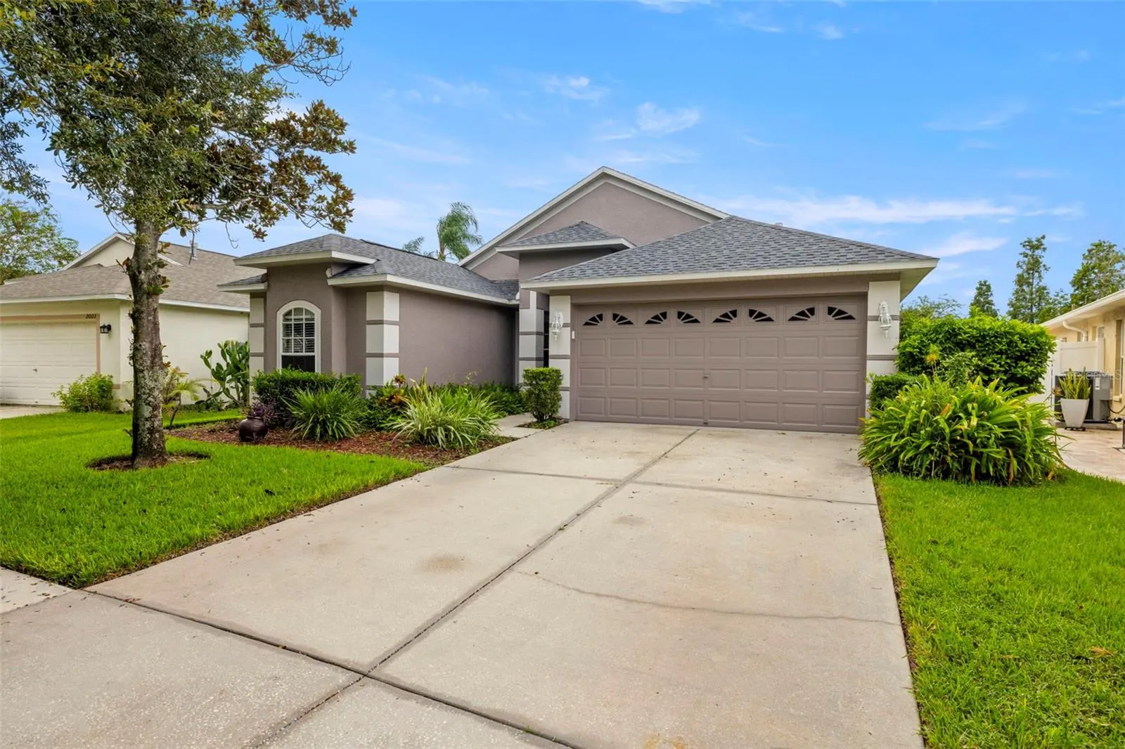 2005 BERRY LAKE DR