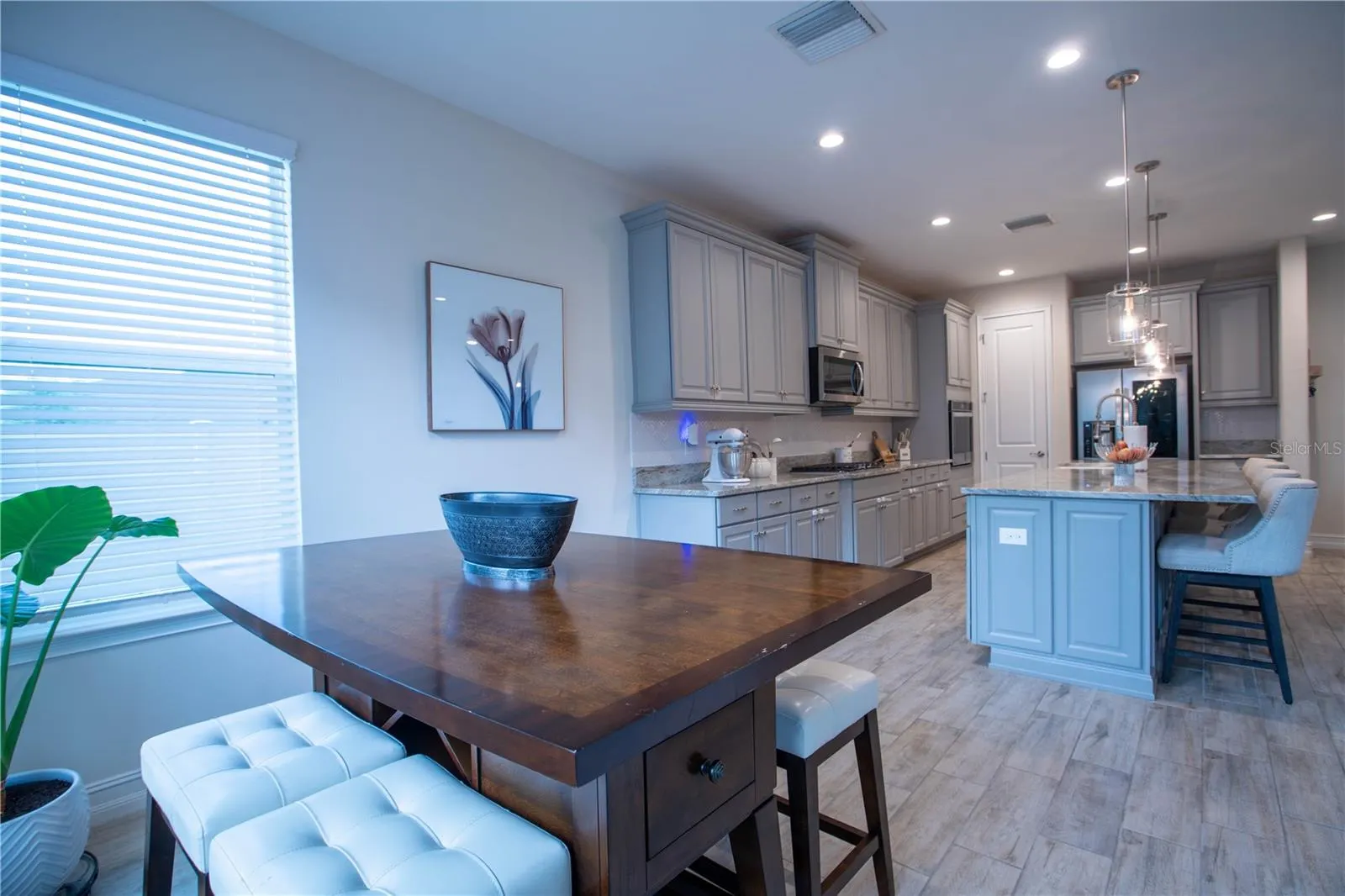 4665 TIVOLI DR