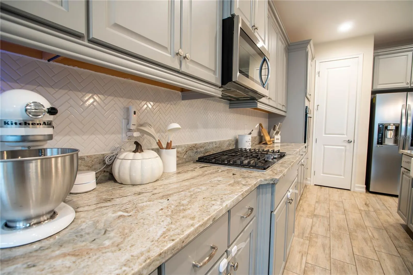 4665 TIVOLI DR