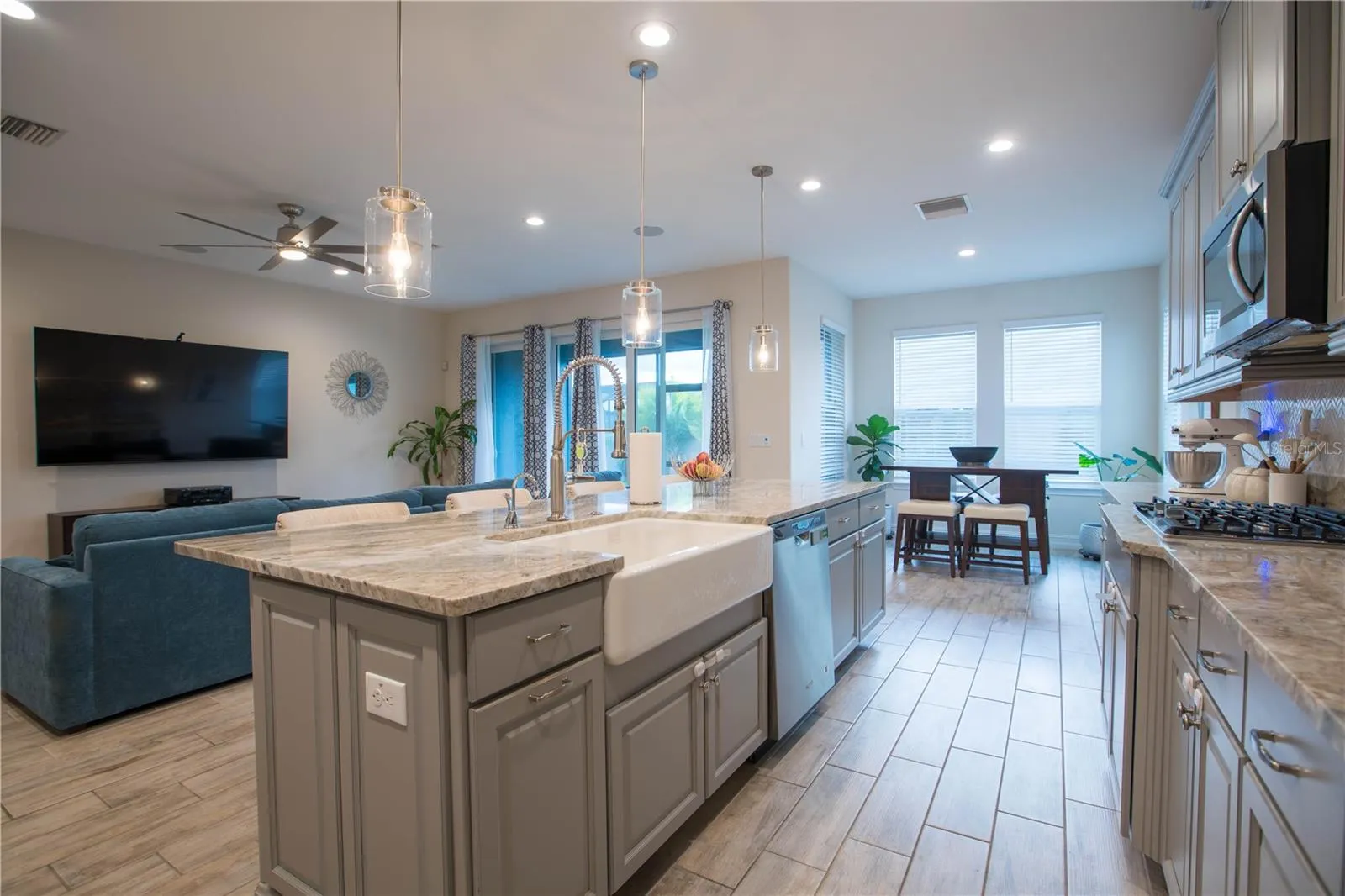 4665 TIVOLI DR