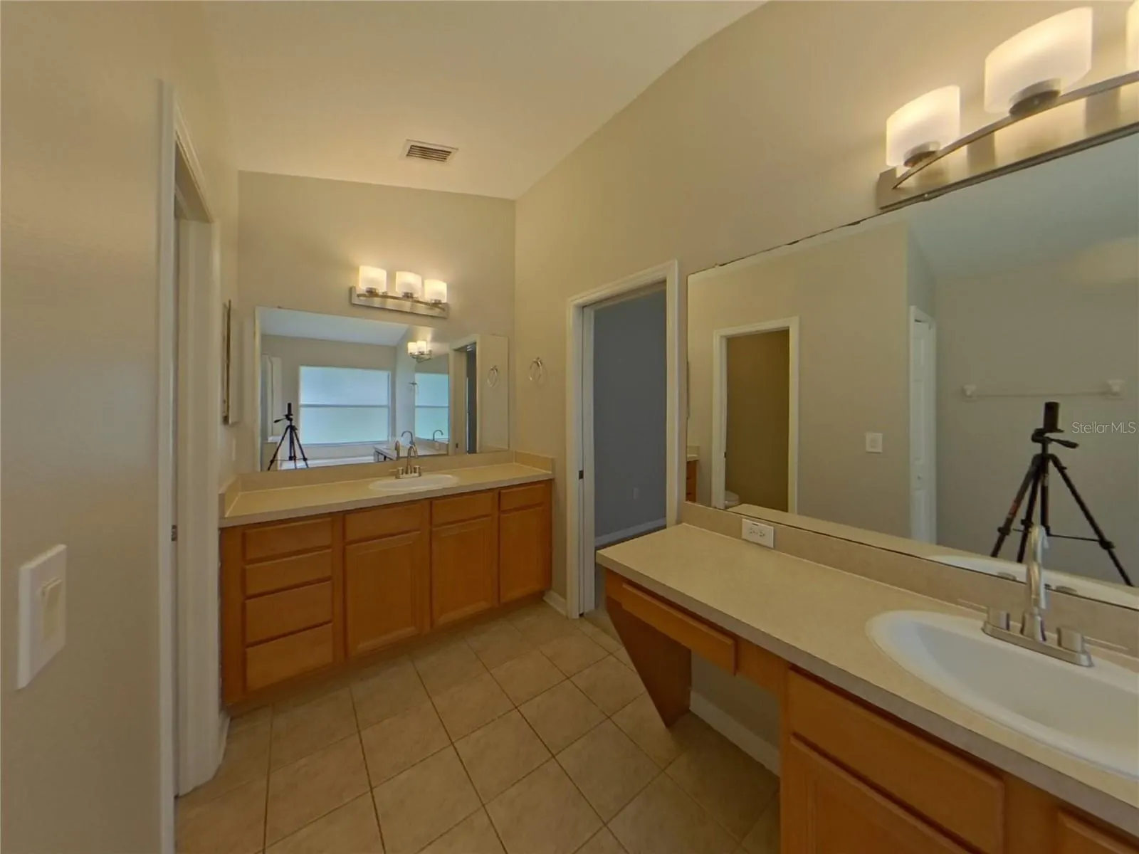 7715 NOTTINGHILL SKY DR