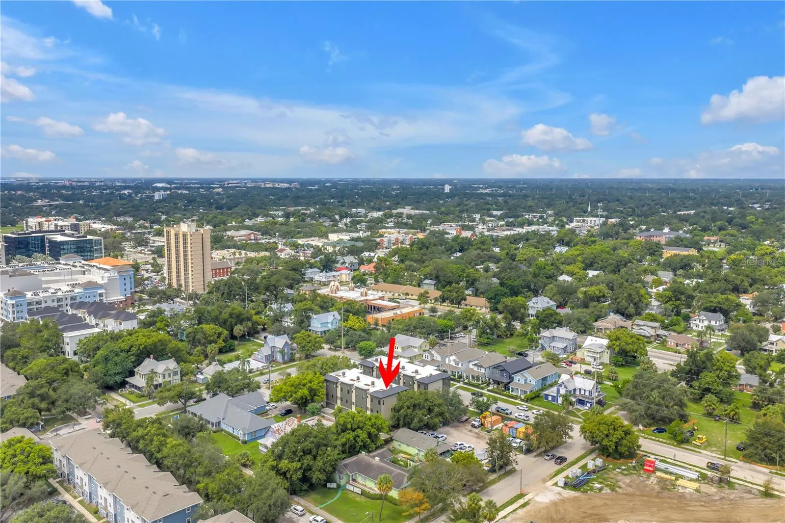 409 E OAK AVE #9, #9