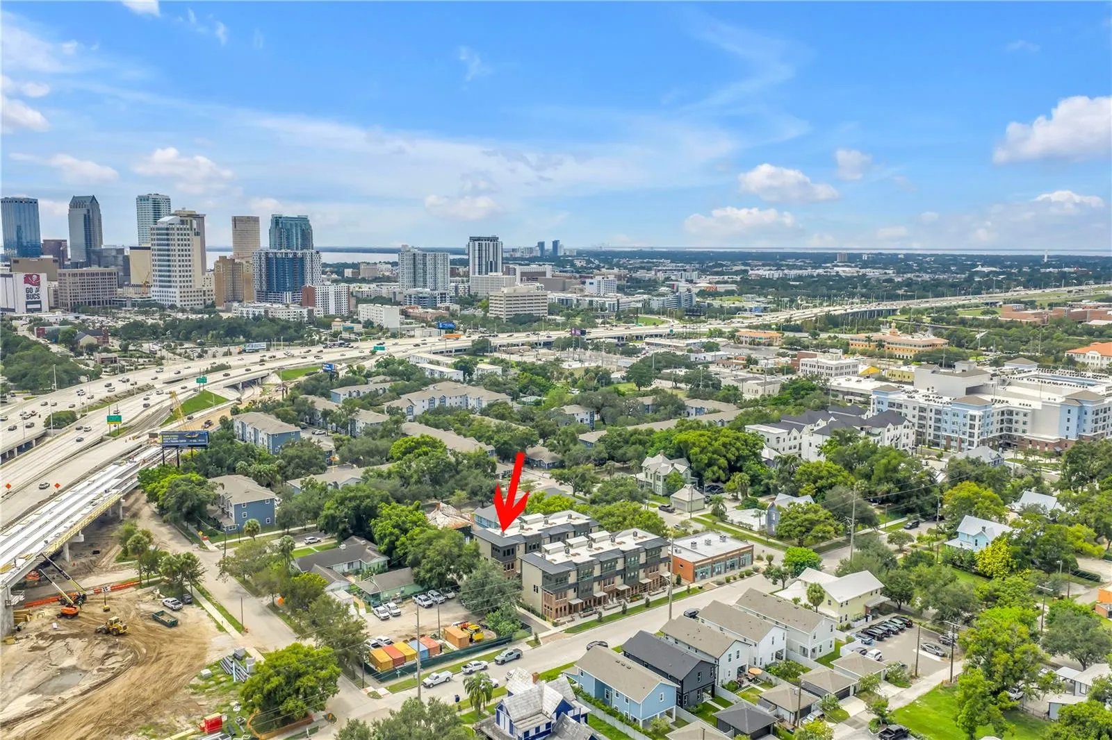 409 E OAK AVE #9, #9