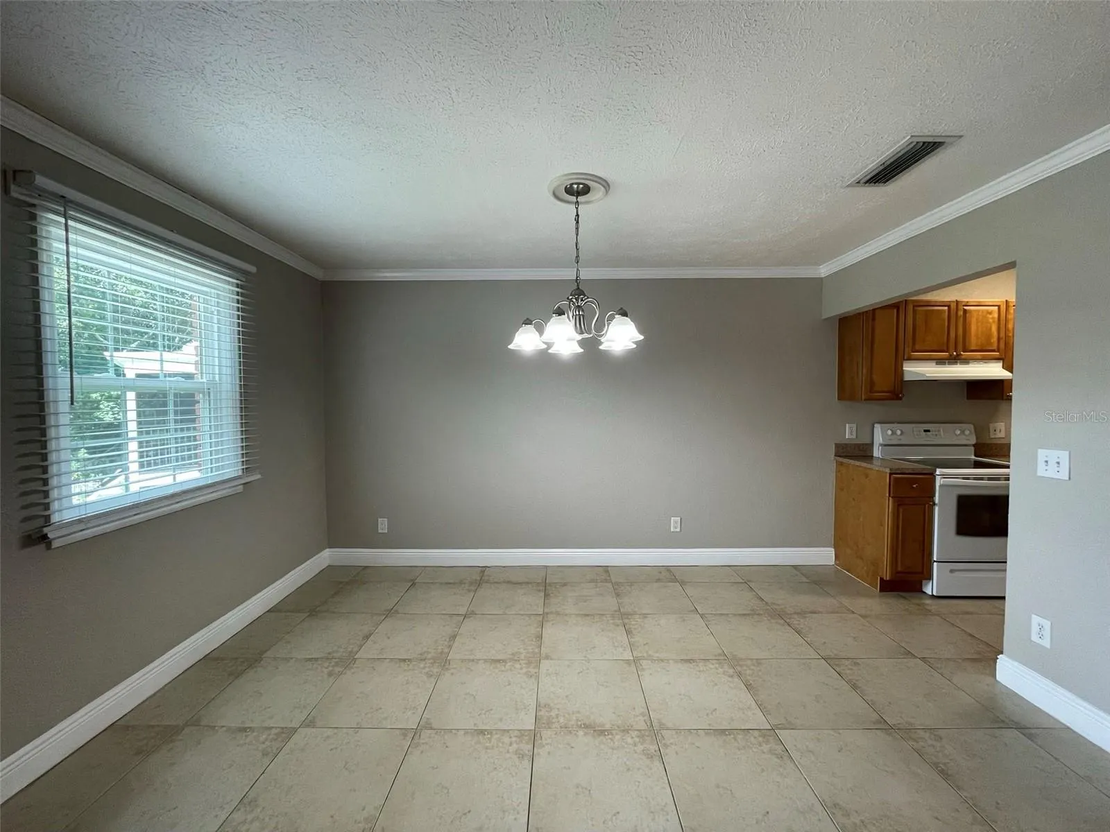 13686 ORANGE SUNSET DR #201, #201