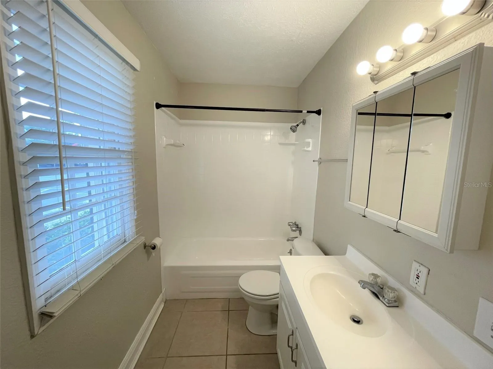 13722 ORANGE SUNSET DR #102, #102
