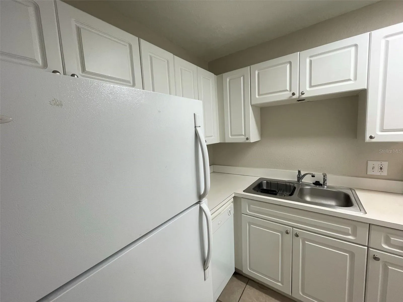13722 ORANGE SUNSET DR #102, #102