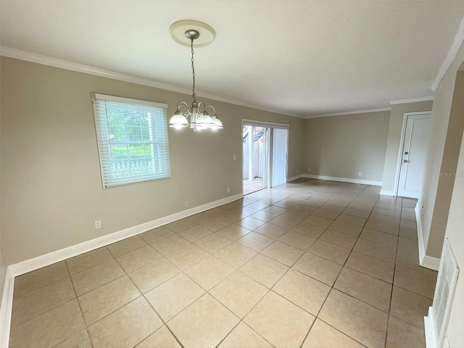 13722 ORANGE SUNSET DR #102, #102
