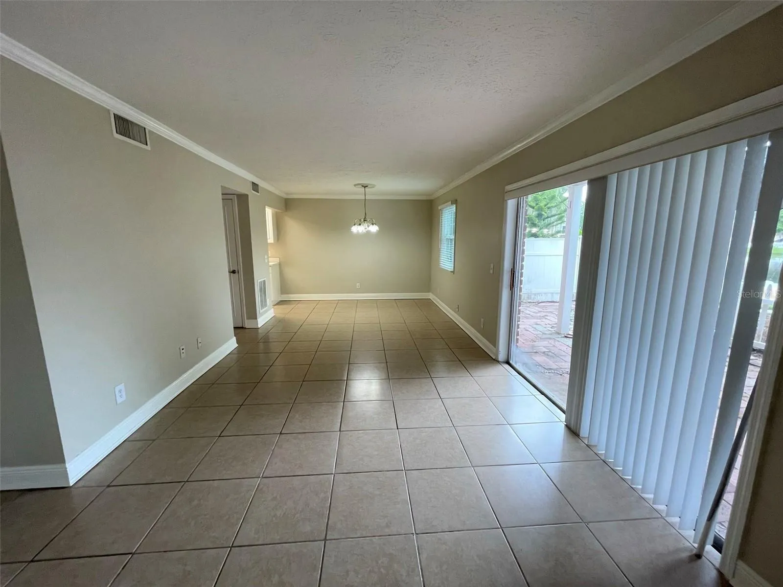 13722 ORANGE SUNSET DR #102, #102
