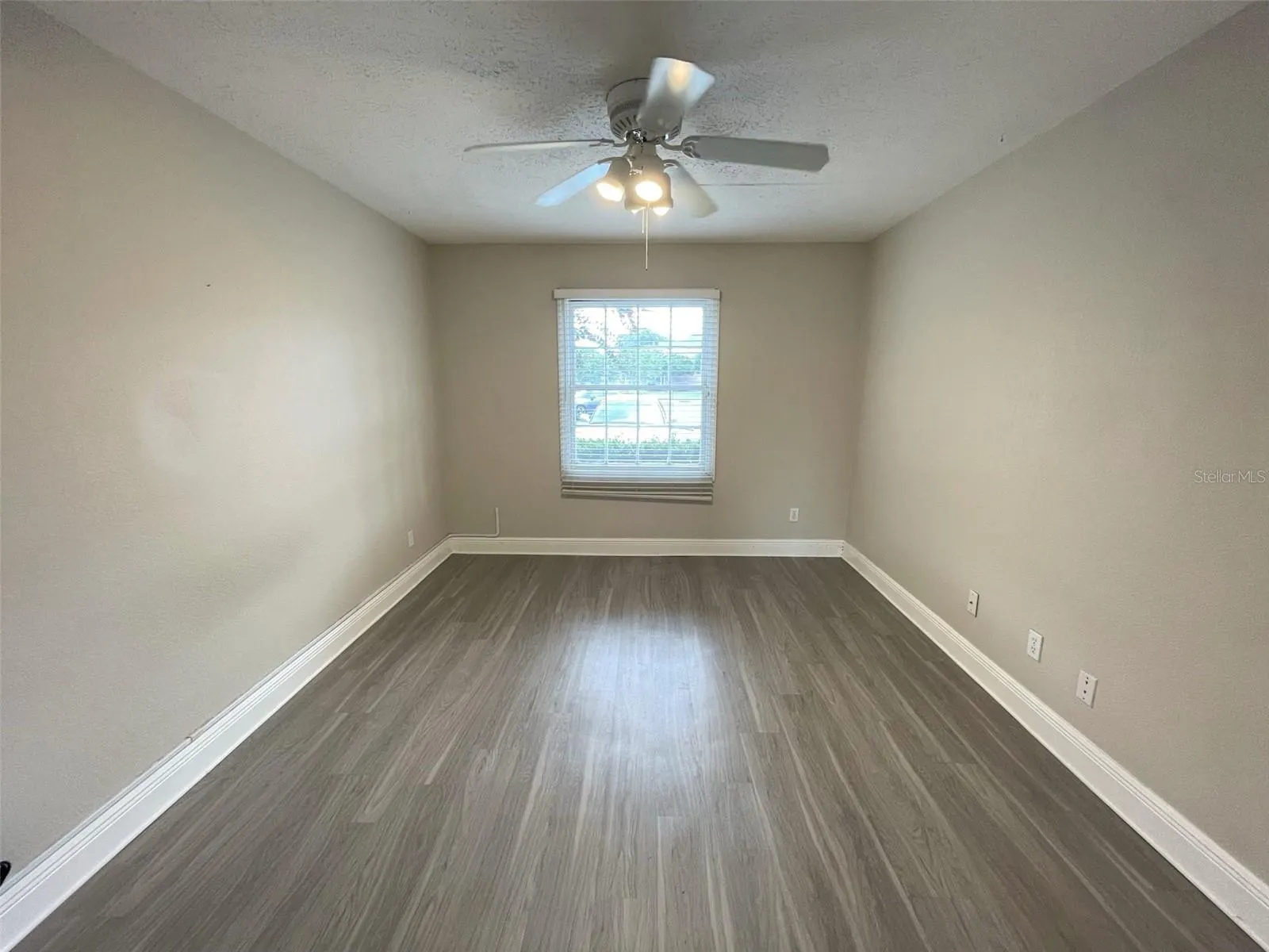 13722 ORANGE SUNSET DR #102, #102