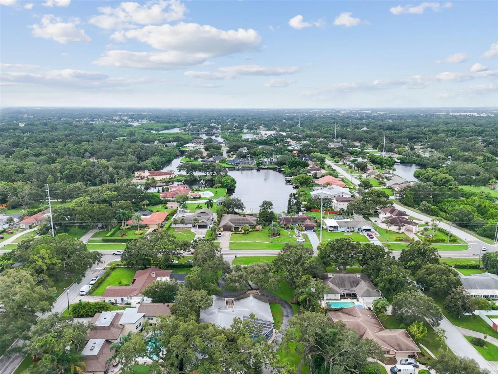 1948 BELLEAIR RD