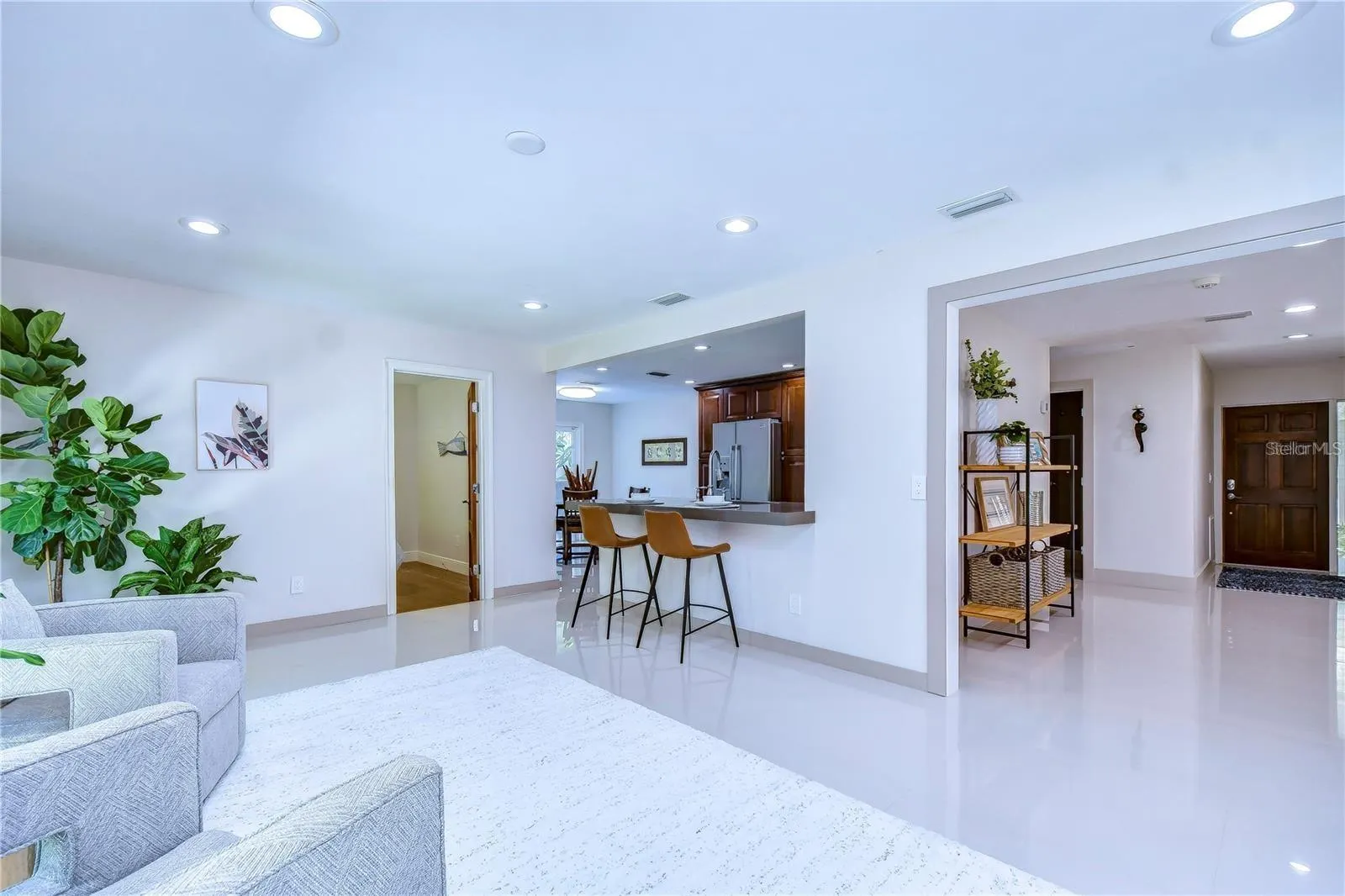 103 BELLE ISLE AVE