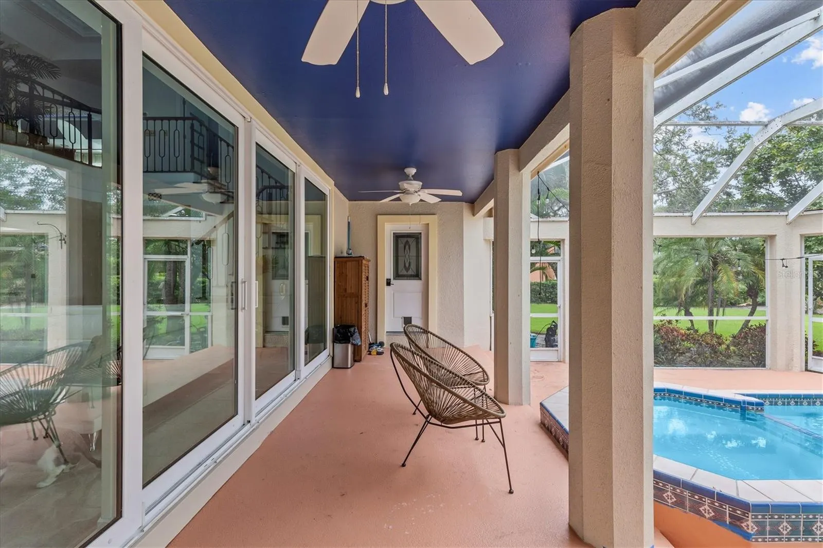 5914 LA ROSA LN