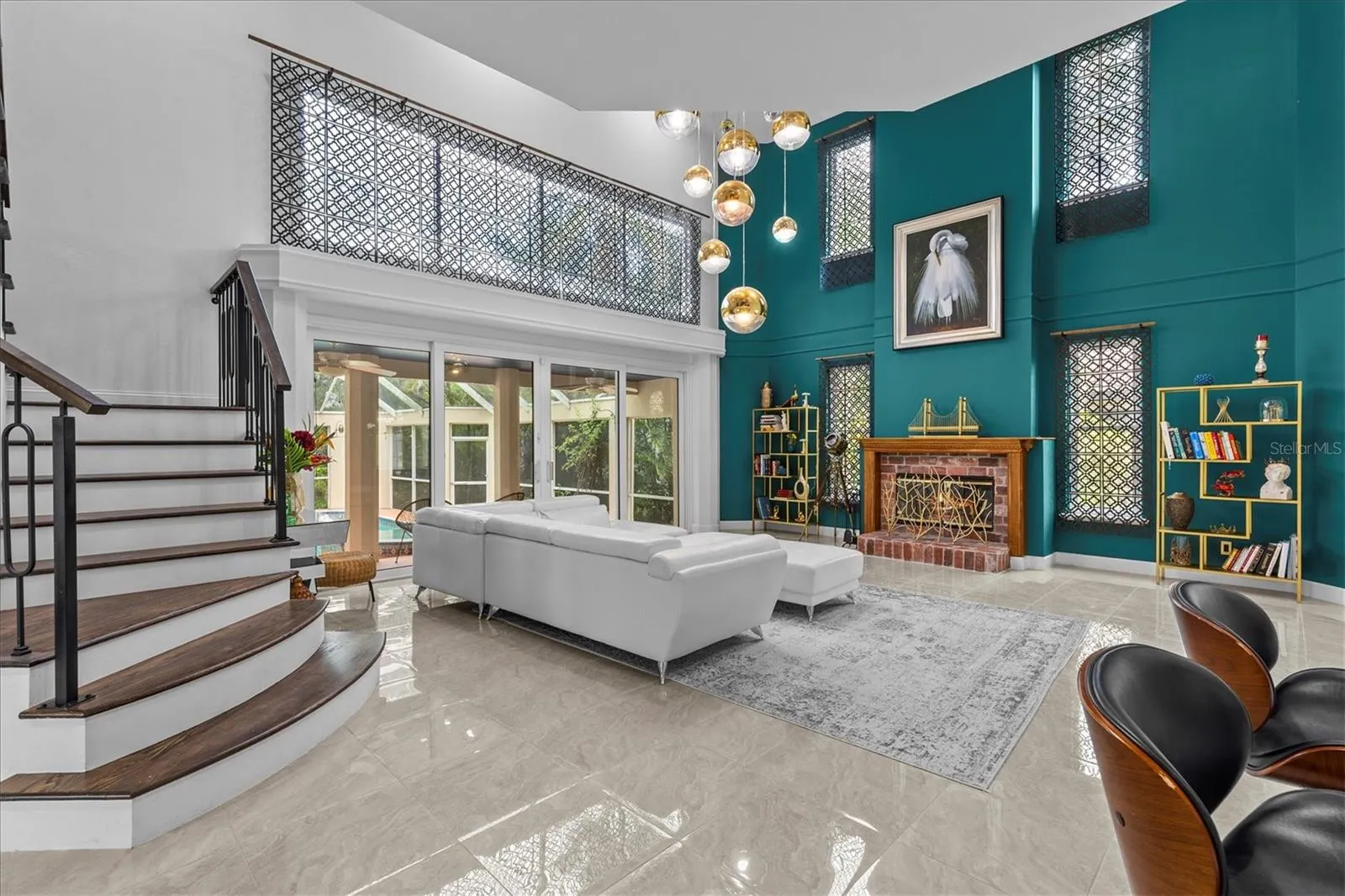 5914 LA ROSA LN