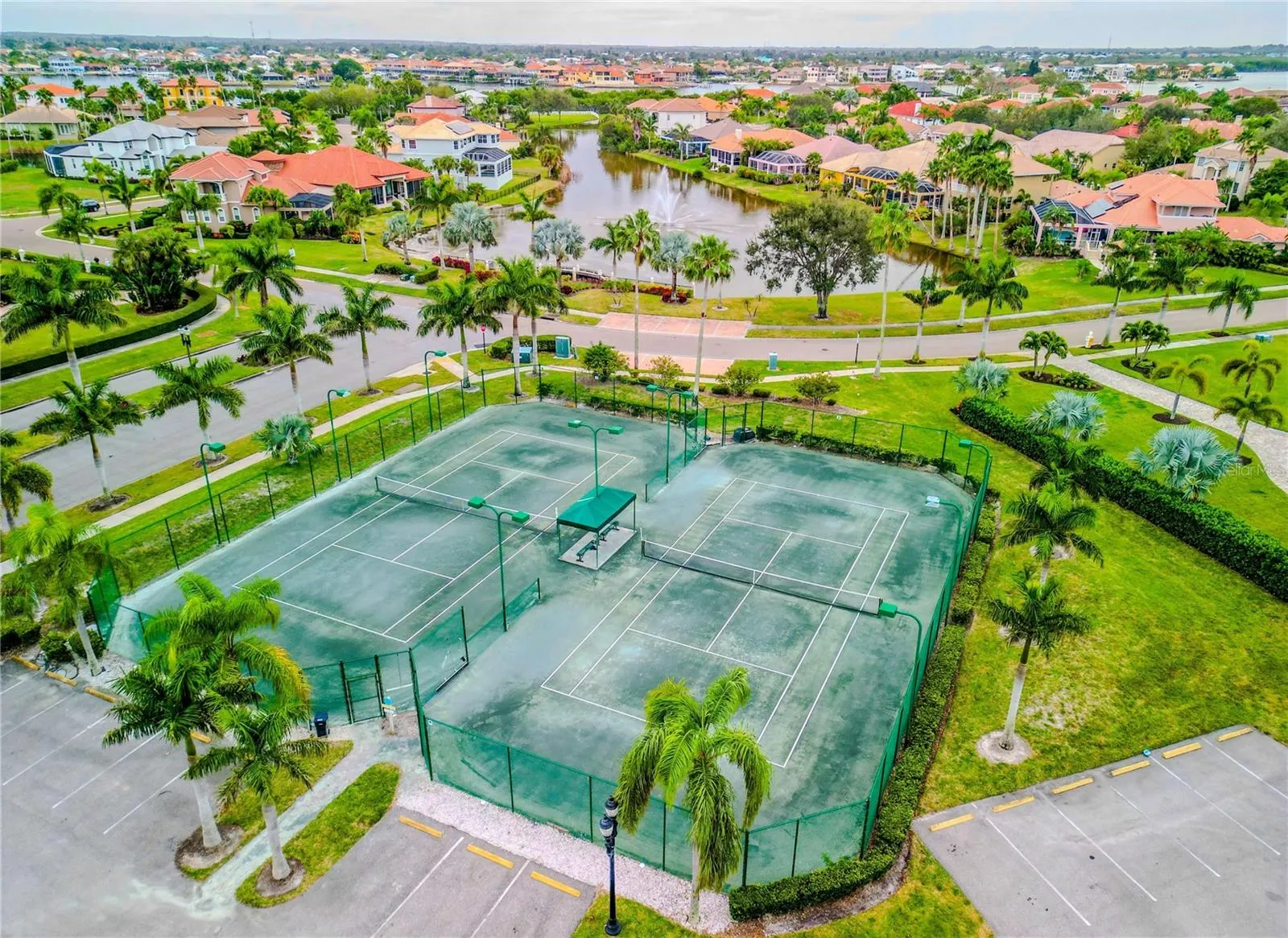 5914 LA ROSA LN