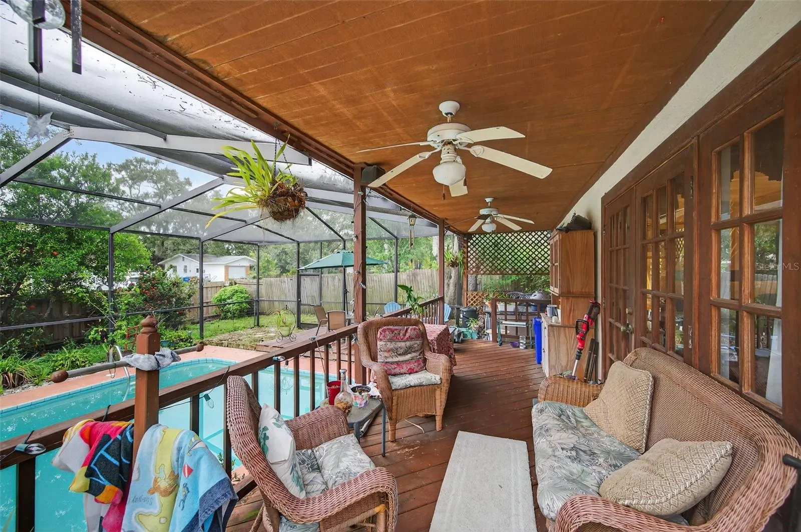146 VELMA DR W